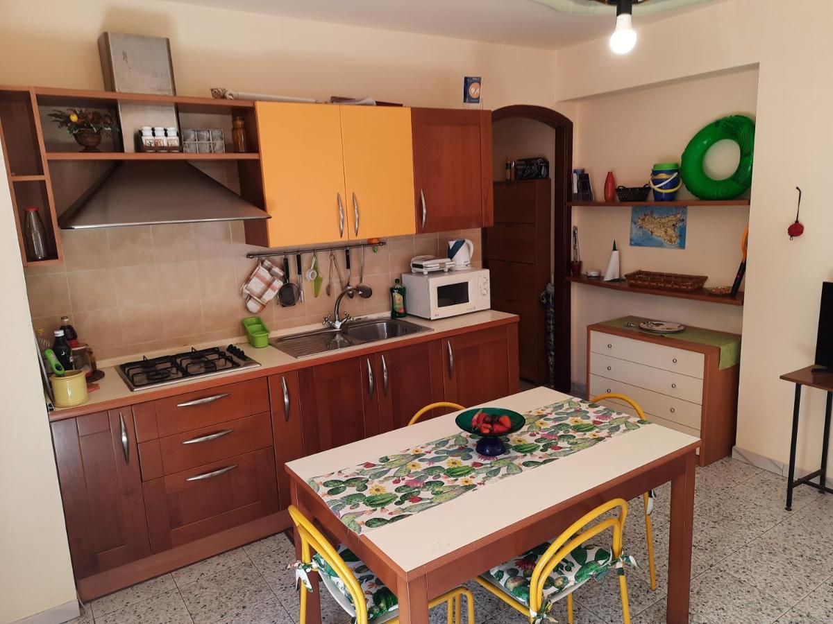 Casa Susanna Fondachello  Extérieur photo