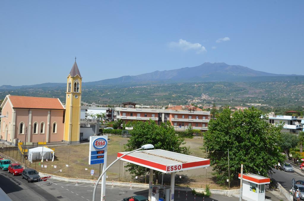 Casa Susanna Fondachello  Extérieur photo